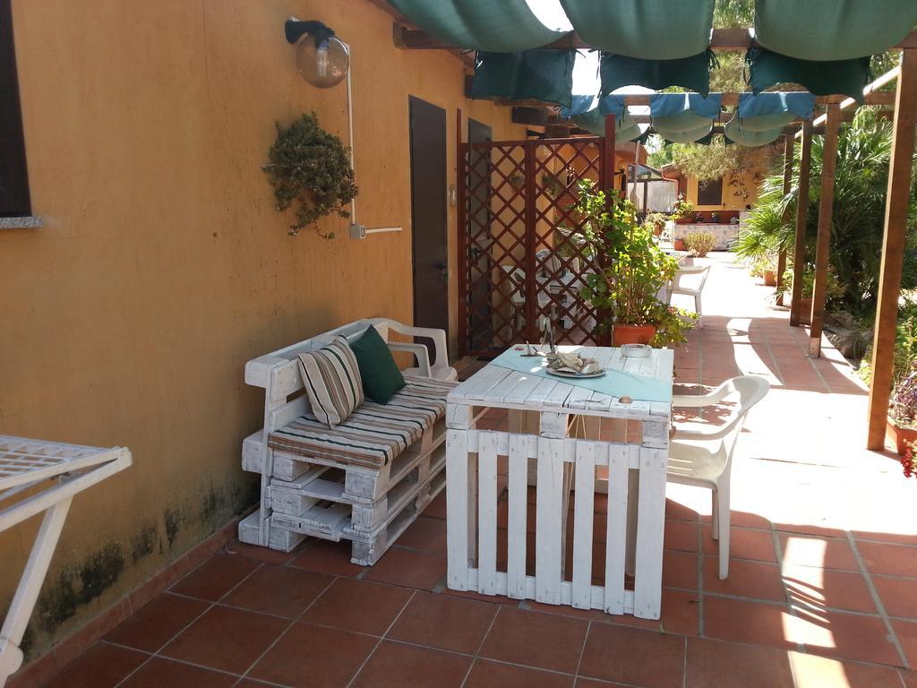 سان جيوفاني دي سينيس Tharros B&B المظهر الخارجي الصورة